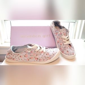 Steve Madden Sneakers, light blue, floral, womens size 9.5